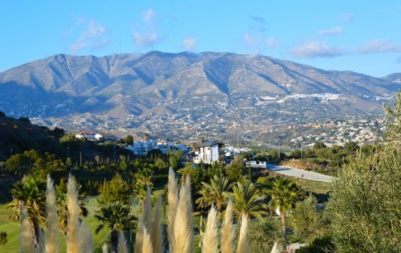 Fuengirola – utsikt mot bergen i Mijas